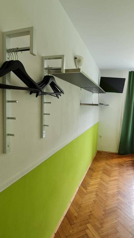Guesthouse Osvald Жировница Экстерьер фото