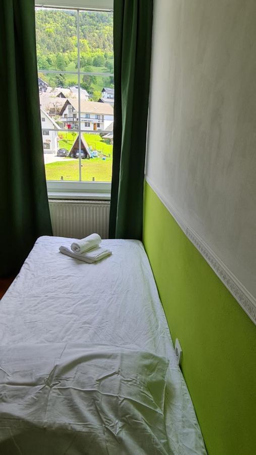 Guesthouse Osvald Жировница Экстерьер фото