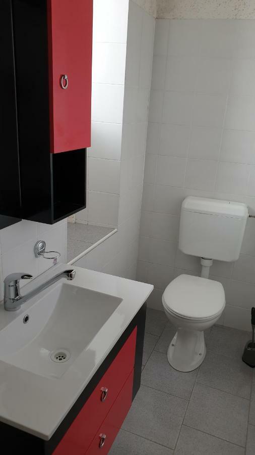 Guesthouse Osvald Жировница Экстерьер фото