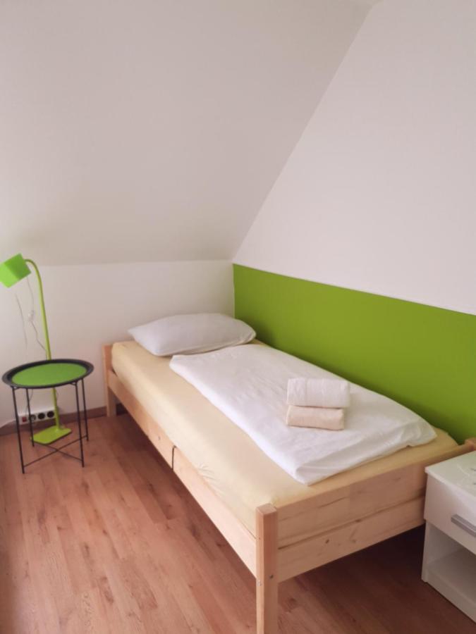 Guesthouse Osvald Жировница Экстерьер фото