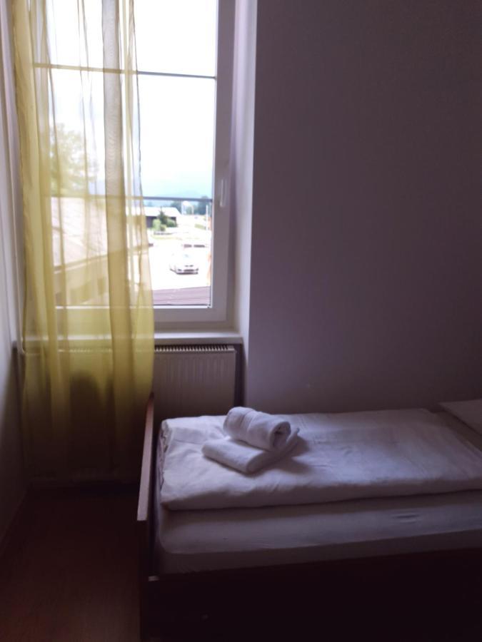 Guesthouse Osvald Жировница Экстерьер фото