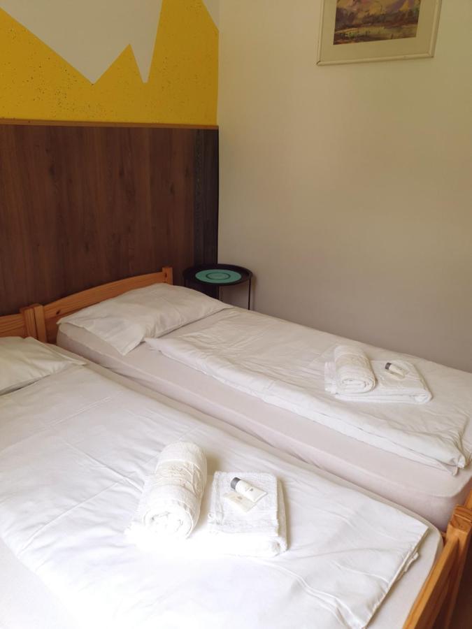 Guesthouse Osvald Жировница Экстерьер фото