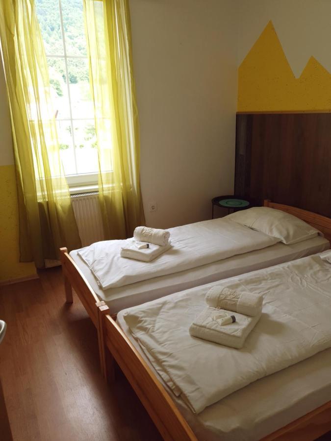 Guesthouse Osvald Жировница Экстерьер фото