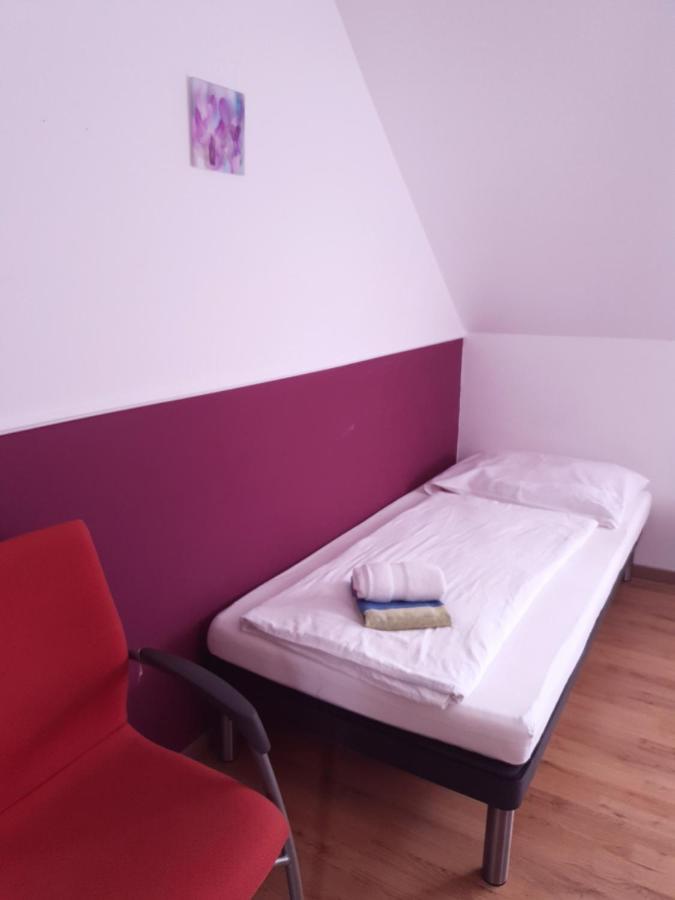 Guesthouse Osvald Жировница Экстерьер фото